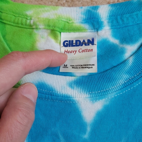 BNWOT Chuck E Cheese Tie Dye Graphic T-Shirt - Picture 3 of 3